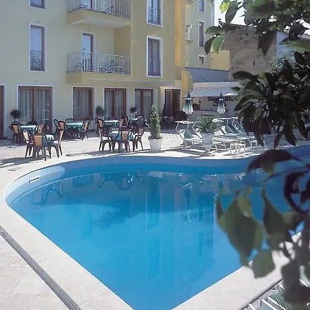 Hotel Albatros 4*