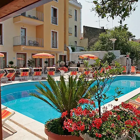 Albatros 4*